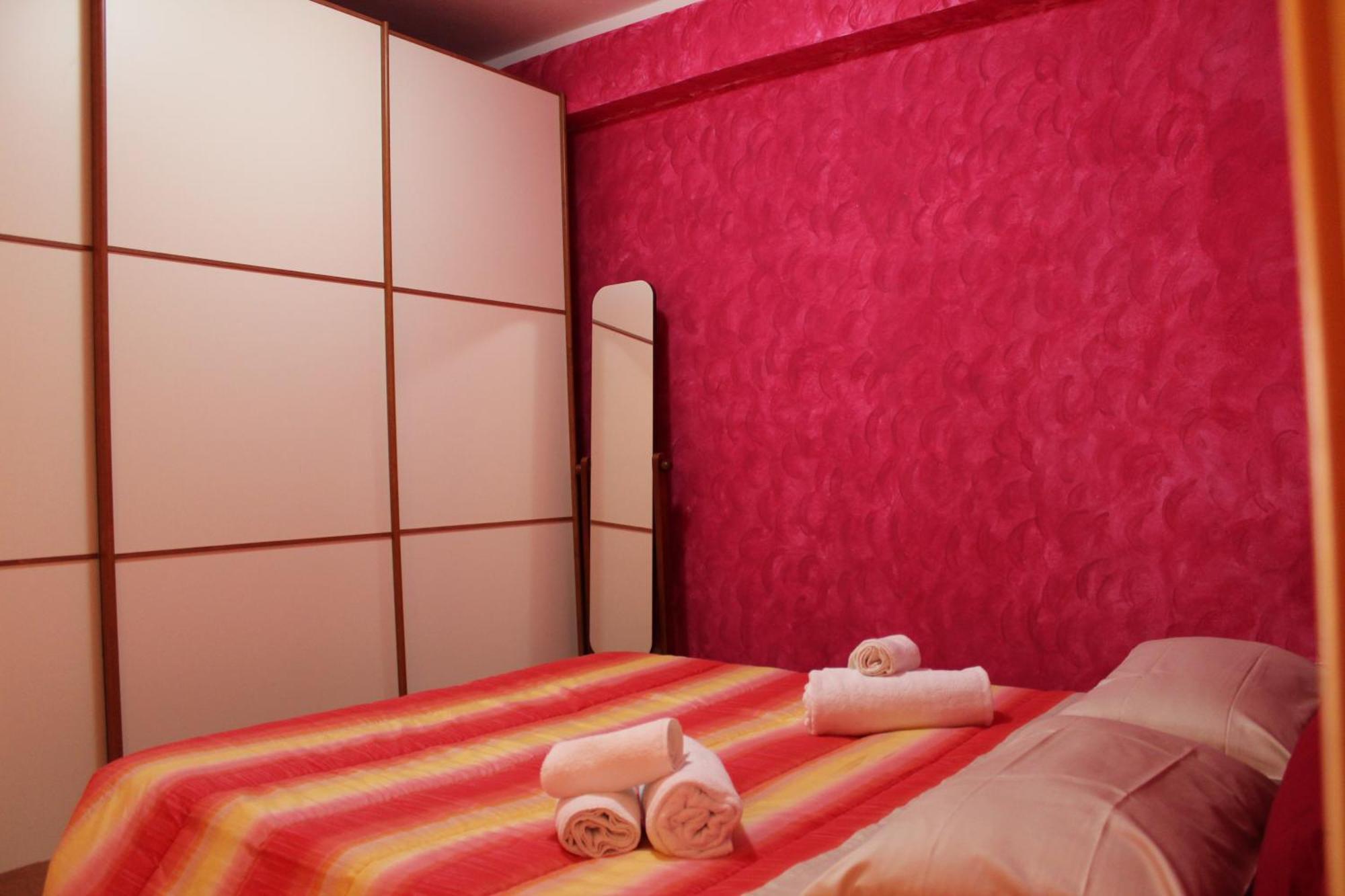 Апартаменты Casa Arcobaleno On Via Francigena Гамбасси-Терме Экстерьер фото