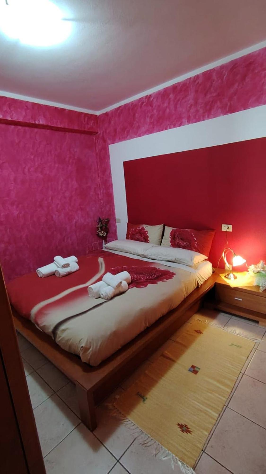 Апартаменты Casa Arcobaleno On Via Francigena Гамбасси-Терме Экстерьер фото